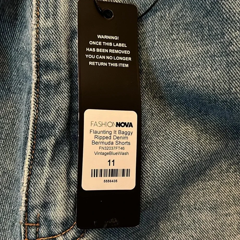Fashion Nova Flaunting It Baggy Ripped Denim Bermuda Shorts Size 11